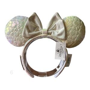 Disney Parks Mickey Mouse Icon Quilted Iridescent Loungefly Ear Headband NWT 6